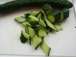 山仔瓜怎么吃才好吃呢视频,视频教你如何烹饪出最佳口感