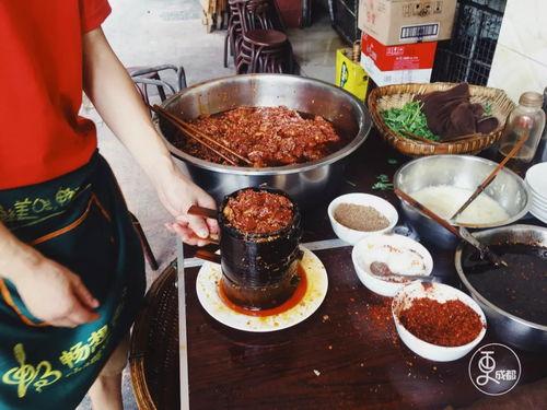 曾叔叔面馆吃瓜视频,揭秘美食背后的故事